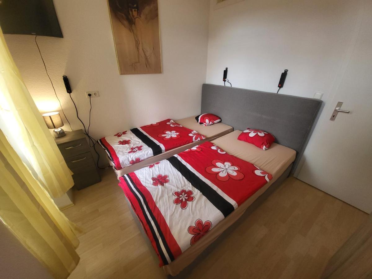 Privatunterkunft Apartmentzimmer *
