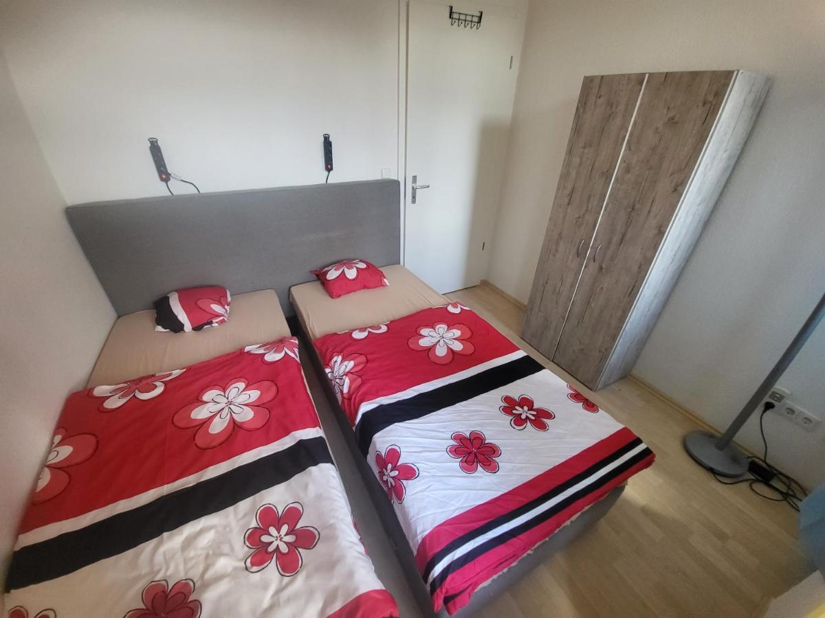 Apartmentzimmer *